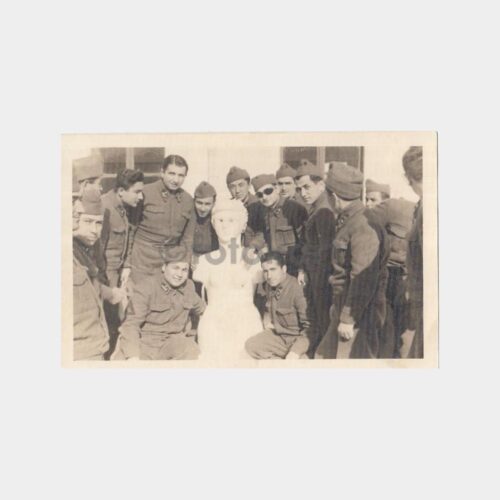 1954 Ankara Askerler ve Kardan Kadın Konulu Fotoğraf