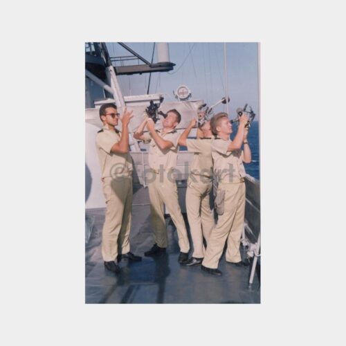 Vapurda Ölçüm Yapan Denizciler Fotoğraf