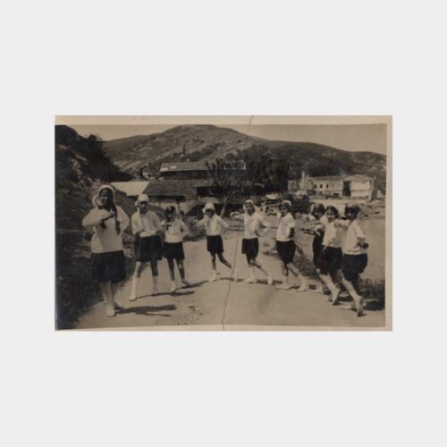 1930 Kız Öğrenciler Folklor Oyun Fotoğraf