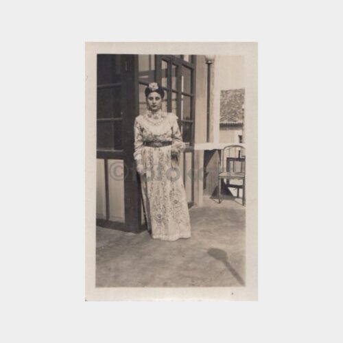 1940 Folklor Konulu Kadın Fotoğraf