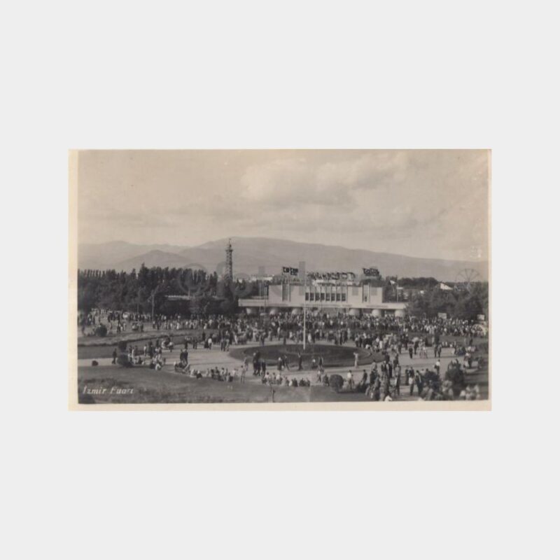 1940 İzmir Fuarı Ana Girişi Konulu Kartpostal