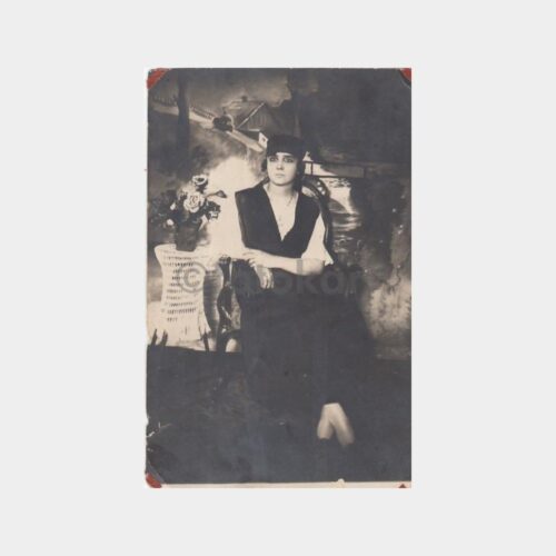 1930 Kadın Konulu Stüdyo Fotoğraf