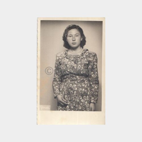 1960 Foto Görçek Stüdyo Kadın Konulu Fotoğraf