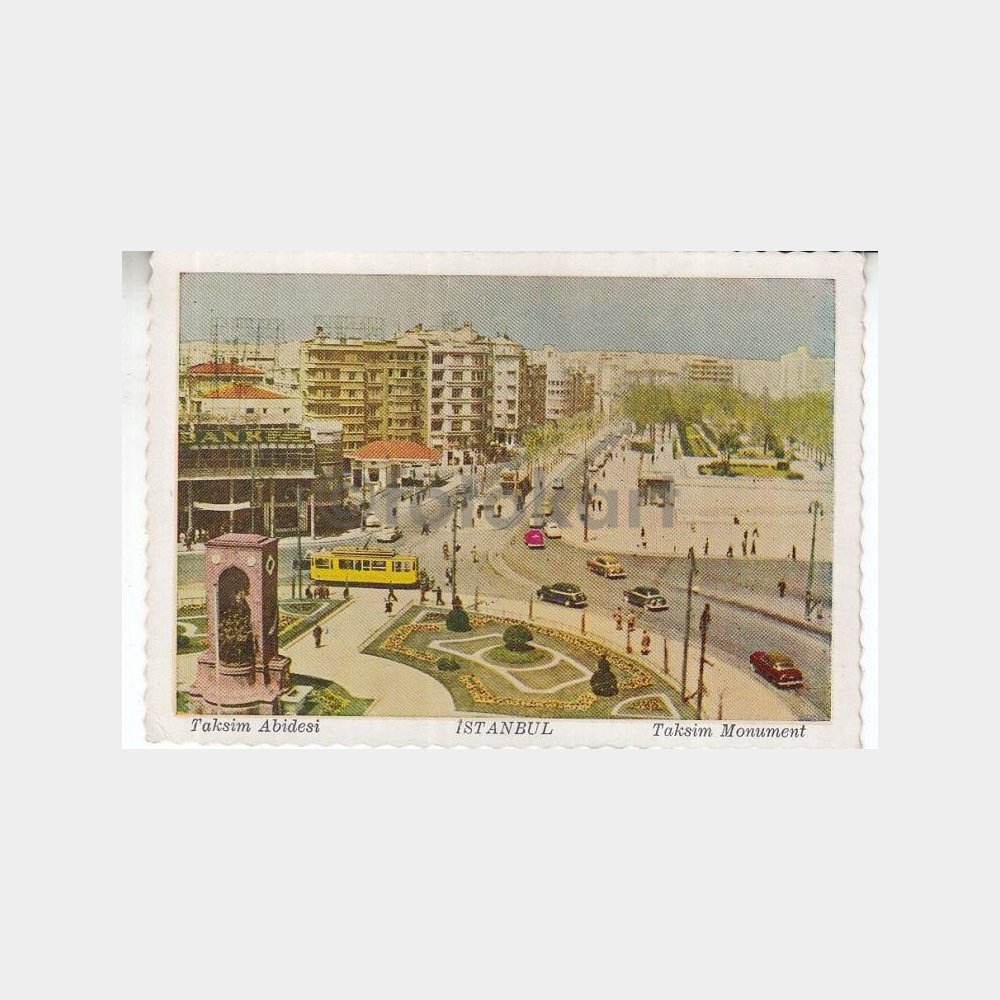 1940 İstanbul Taksim Görünüş Kartpostal
