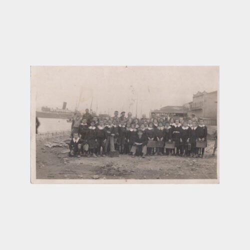 1937 Zonguldak Yeni Rıhtım Okul Öğrencileri Fotoğrafı