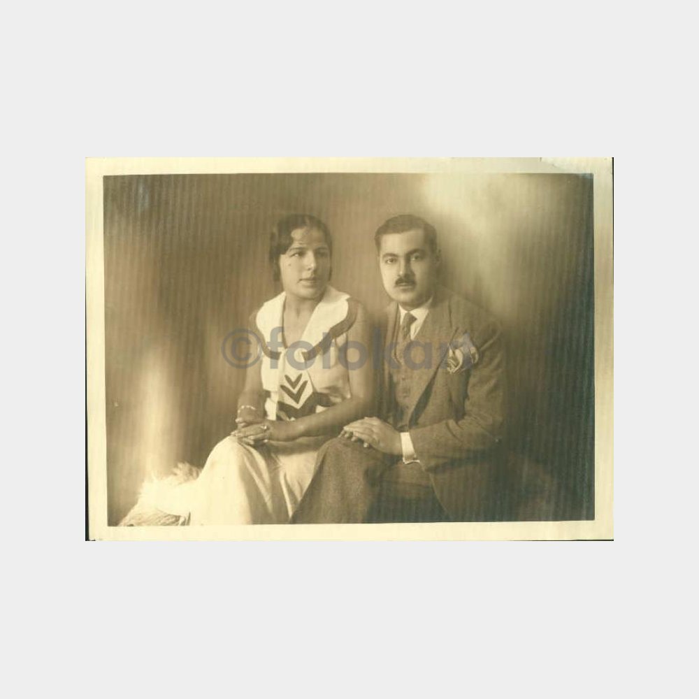 1930 Aile Stüdyo Fotoğrafı