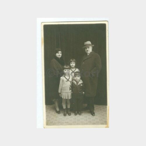 1931 Aile Stüdyo Fotoğraf