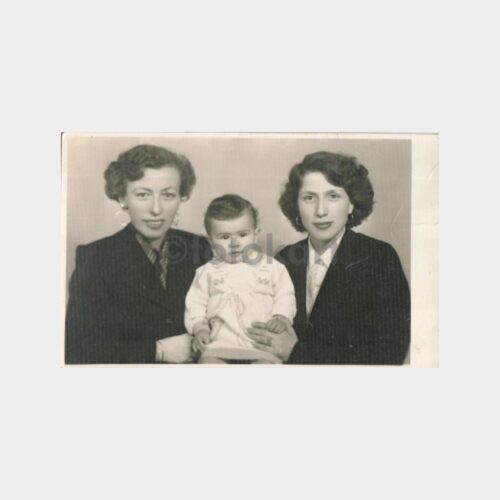 1954 Aile Konulu Stüdyo Fotoğraf