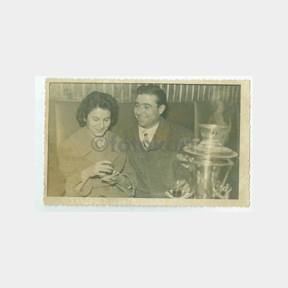 1940 Çay Bahçesi Semaver Aile Fotoğraf