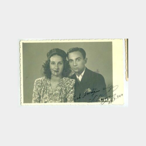 1944 Foto Lale - Aile Konulu Stüdyo Fotoğraf