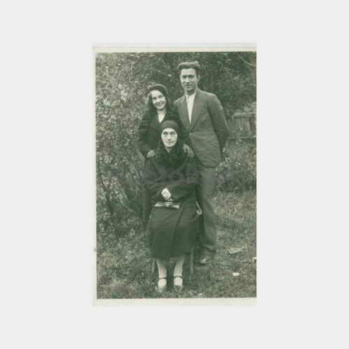 1950 Dış Mekanda Aile Konulu Fotoğraf