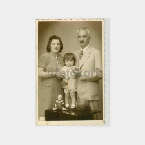1942 Foto Saray - Aile Stüdyo Fotoğraf