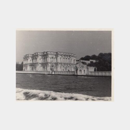 1953 Boğaziçi Beylerbeyi Sarayı Konulu Fotoğraf