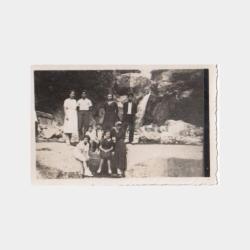 1937 Bursa Saidabad Şelalesi Grup Konulu Fotoğraf