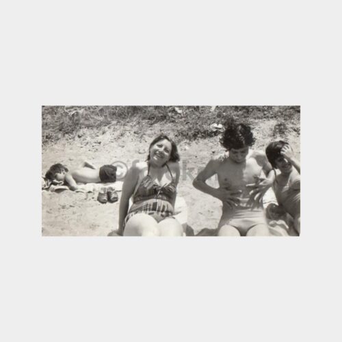 1970 Plaj Konulu 2 Adet Fotoğraf