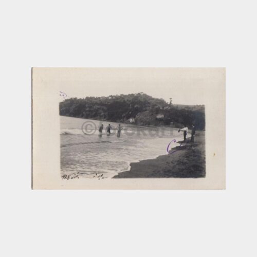 1928 Sahil Kasabası Plajı Konulu Fotoğraf