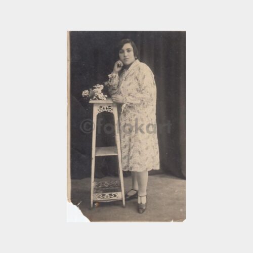 1928 Stüdyo Kadın Konulu Fotoğraf