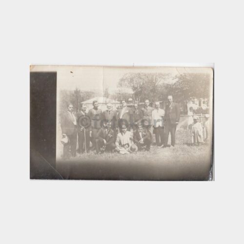 1932 Kasabadan Bir Grup Fotoğraf