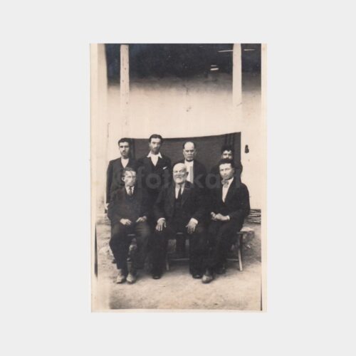 1930 Kasabanın Eşrafından Grup Fotoğraf