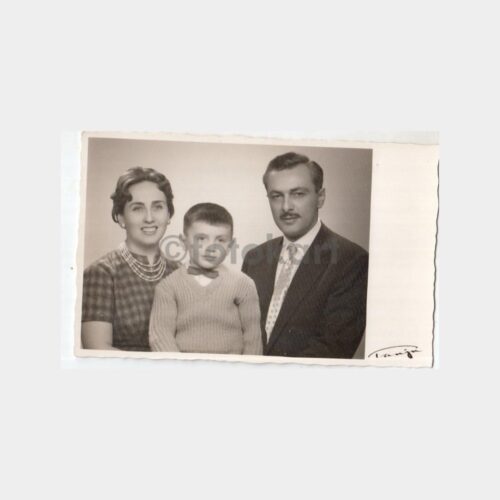 1970 Osmanbey -Stüdyo Tanju- Aile Konulu Fotoğraf