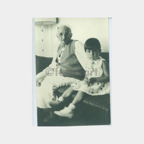 1940 Babaanne ve Kız Torun Görünüş Fotoğraf