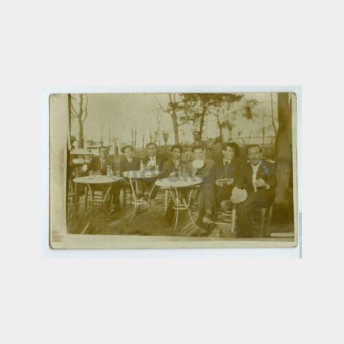 1936 Hürriyet Ebediye Çay Bahçesi Grup Fotoğraf