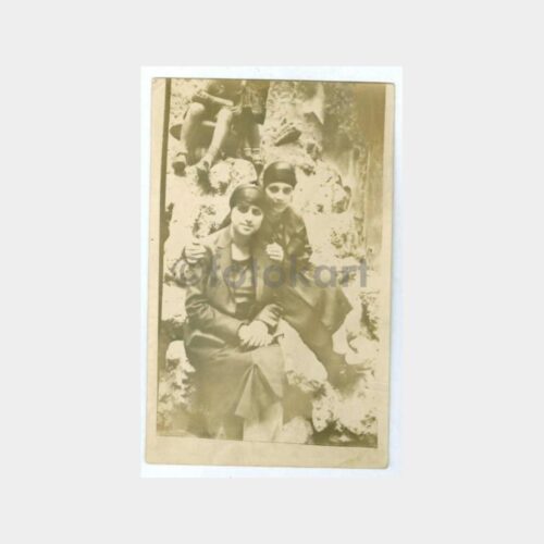 1928 Genç Kızlar Konulu Fotoğraf