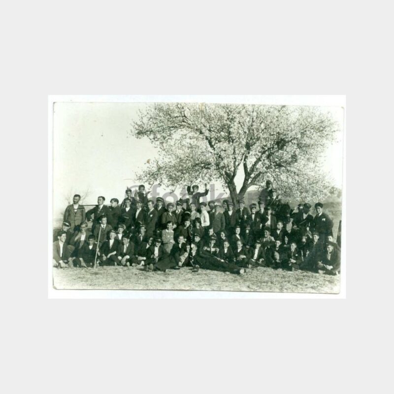 1930 Öğrenciler Gezide Görünüş Fotoğraf