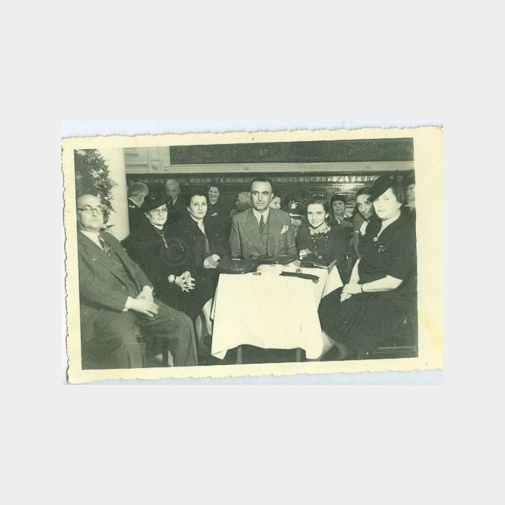 1940 İstanbul Sosyal Yaşam Görünüş Fotoğraf