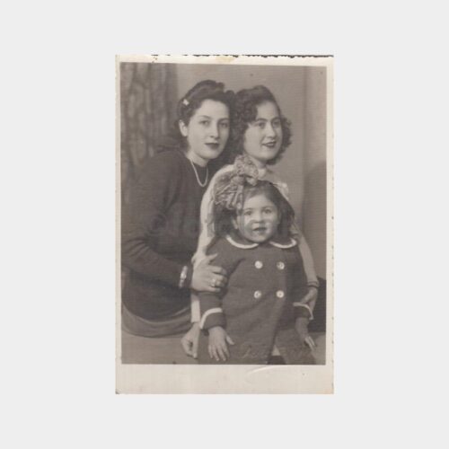 1945 Adapazarı -Foto Artist- Kadınlar ve Çocuk Stüdyo Fotoğraf