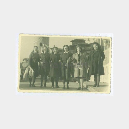 1944 Kandilli Kız Lisesi Öğrencileri Fotoğraf