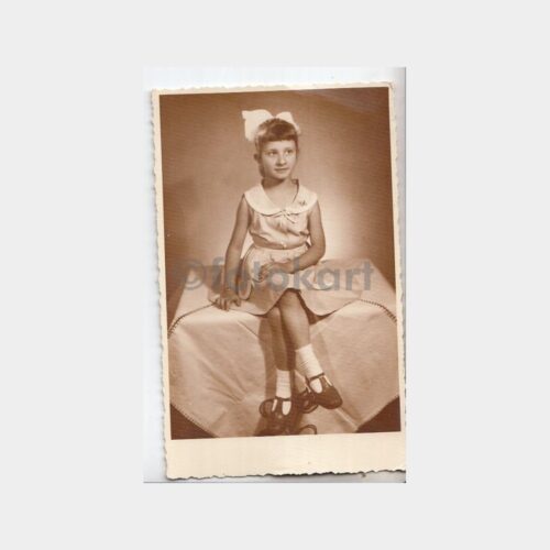 1957 Stüdyo Kız Çocuk Konulu Fotoğraf