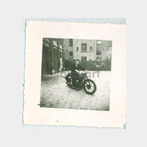 1956 Motorsikletli Genç Fotoğraf