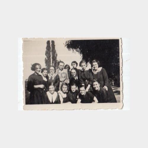 1940 Kız Öğrenci Grubu Fotoğraf
