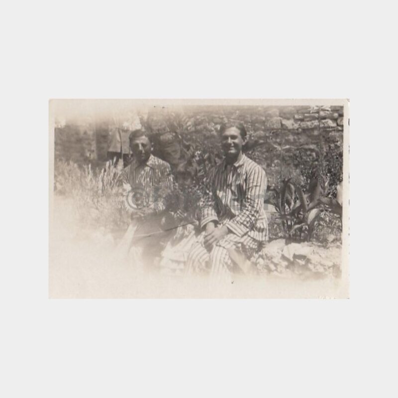 1940 Pijamalı Baylar Konulu Fotoğraf