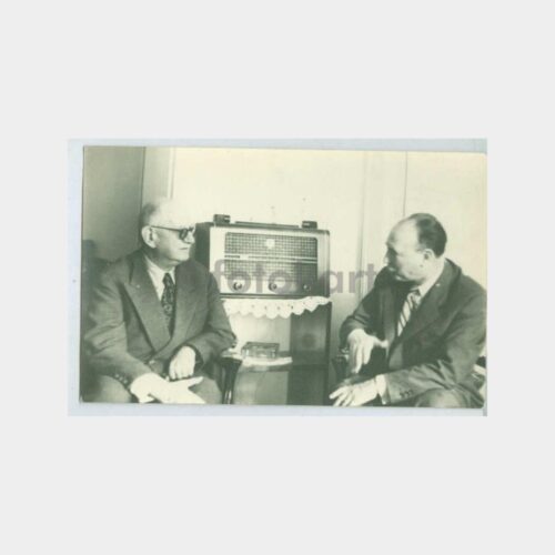 1940 Ev Yaşamı Baylar Radyo Görünüş Fotoğrafı