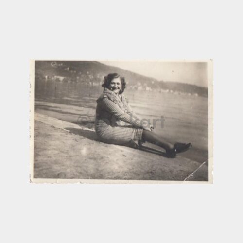 1940 Sahilde Kadın Görünüş Fotoğraf