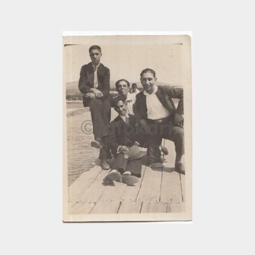 1930 Sahil İskelede Gençler Fotoğraf