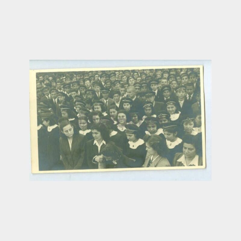 1947 Şapkalı Kız Öğrenciler Görünüş Fotoğraf