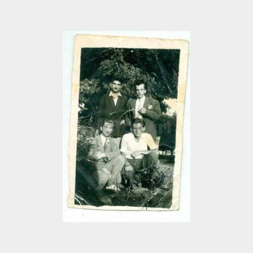 1948 Babaeski Parkında Arkadaşlar Fotoğraf