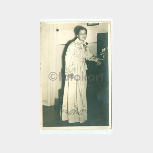 1940 Kadın Balo Kostümleri Giyim 2 Adet Fotoğraf