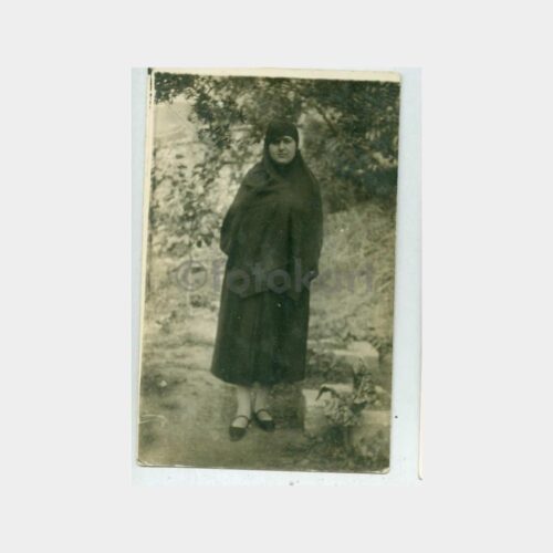 1930 Çarşaflı Kadın Görünüş Fotoğraf