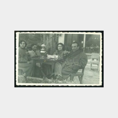 1960 Çay Bahçesi Grup Görünüş Fotoğraf