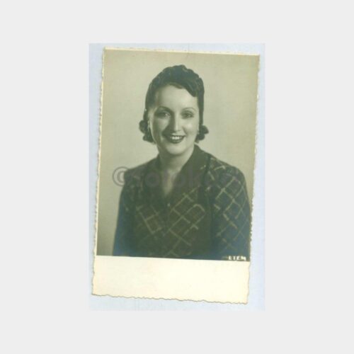 1945 Foto Etem - Kadın Stüdyo Fotoğraf