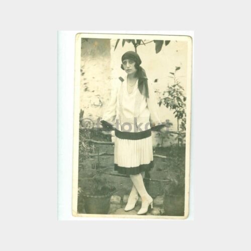 1927 Genç Kadın Konulu Fotoğraf