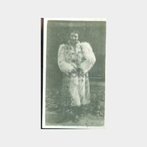 1921 Kürklü Kadın Albüm Fotoğraf