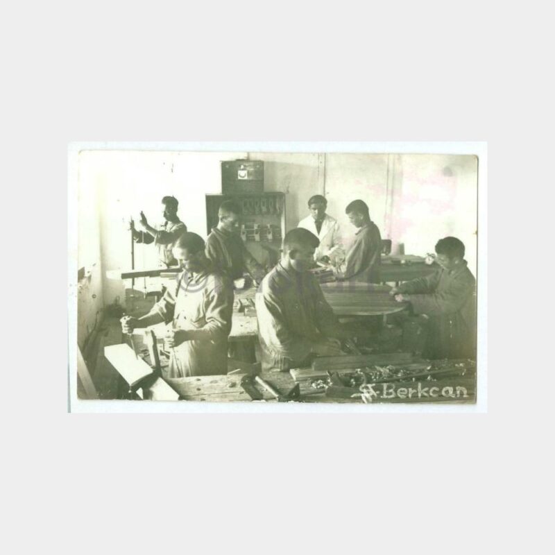 1930 Okul Marangozhanesi Görünüş Fotoğraf