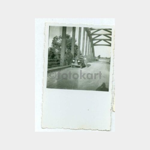 1936 İstanbul Plakalı Oto Köprü Fotoğraf