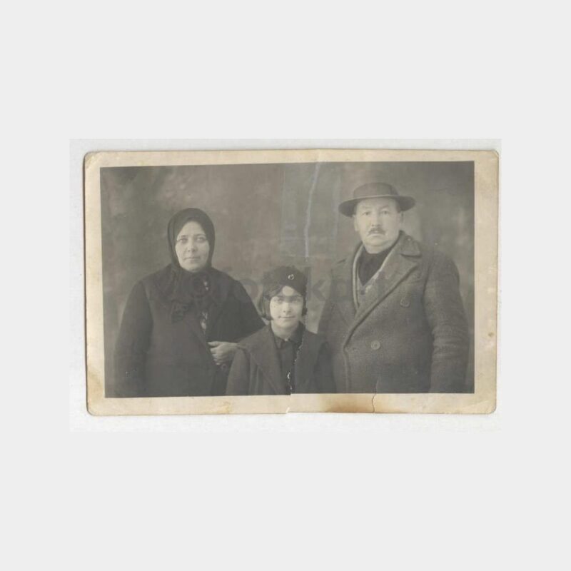 1928 Şapkalı Öğrenci Stüdyo Fotoğraf