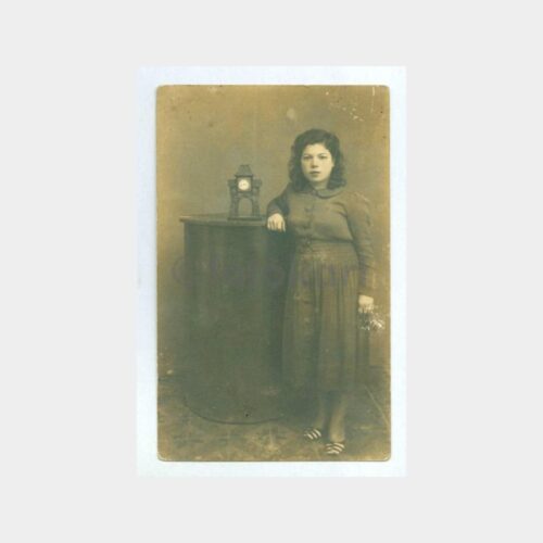 1933 Kadın Konulu Stüdyo Fotoğraf